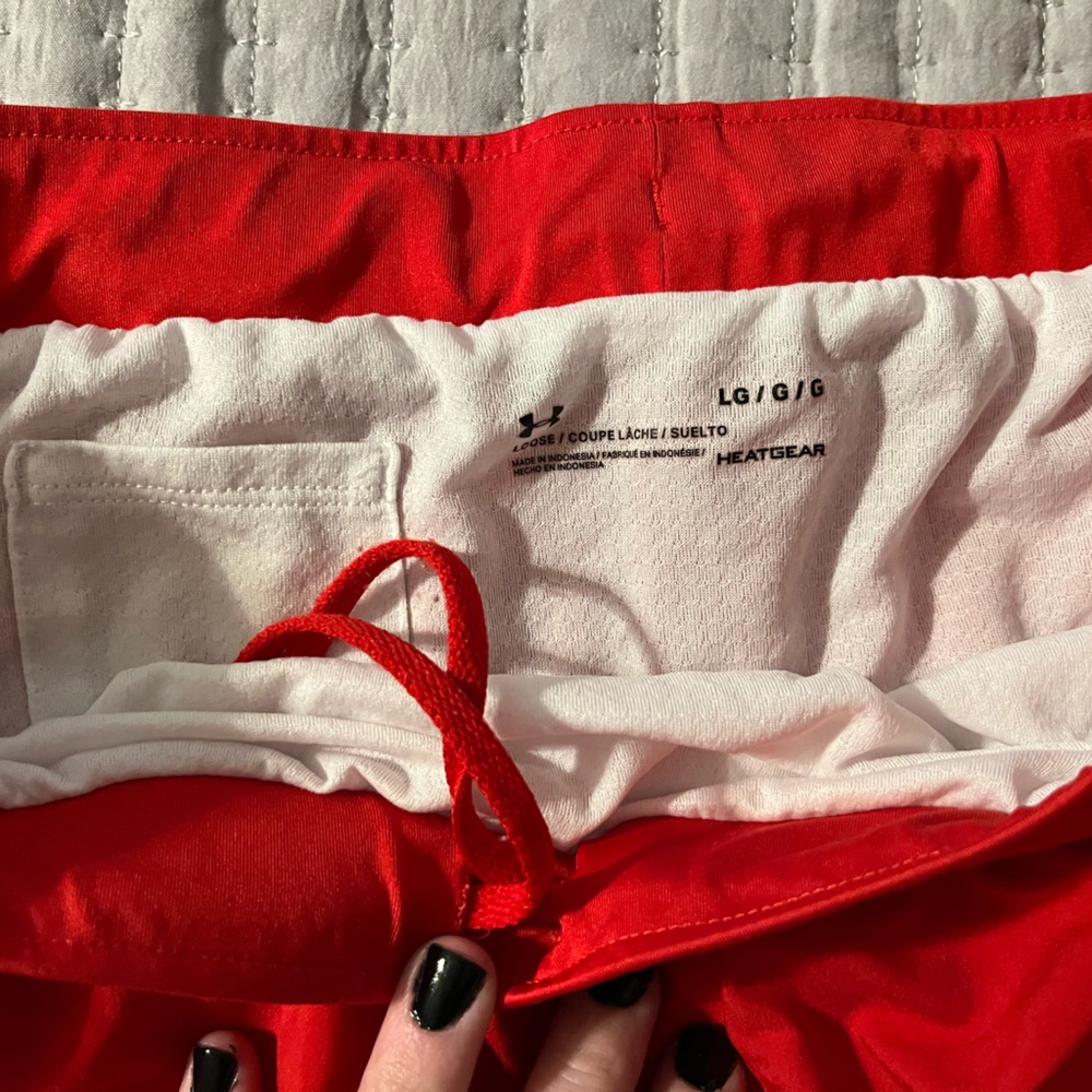 Red under armor shorts size large, very comfortable
